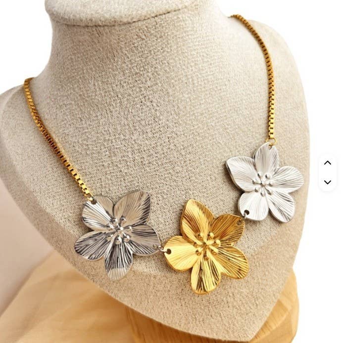 Flower Trio Necklace | Gold Dipped