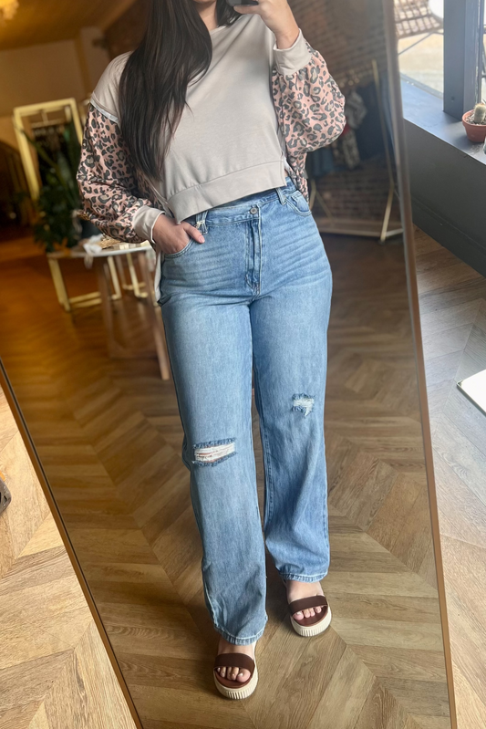 Brooke 90s Wide Leg Straight Jeans