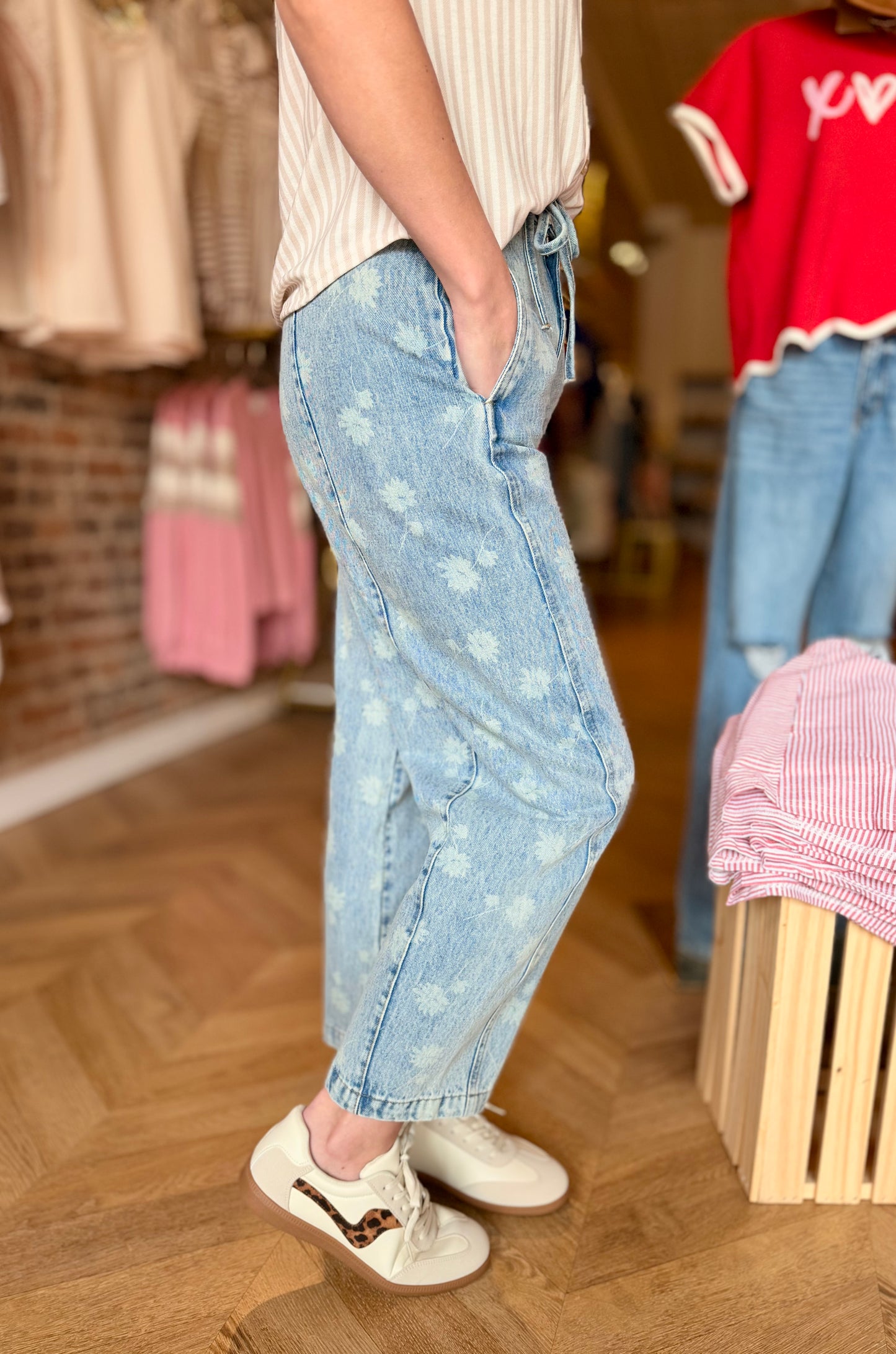 Dandelion Farm Barrel Jeans