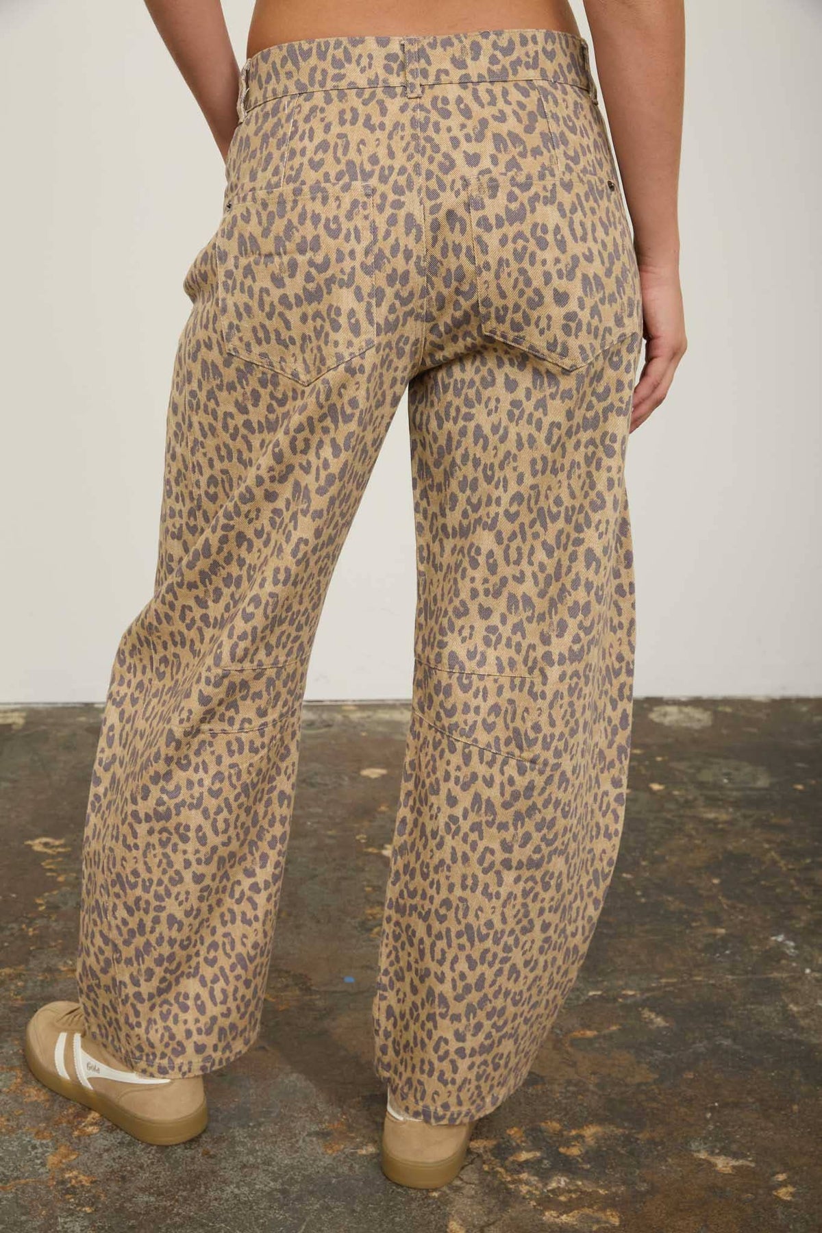 Leopard Barrel Jeans