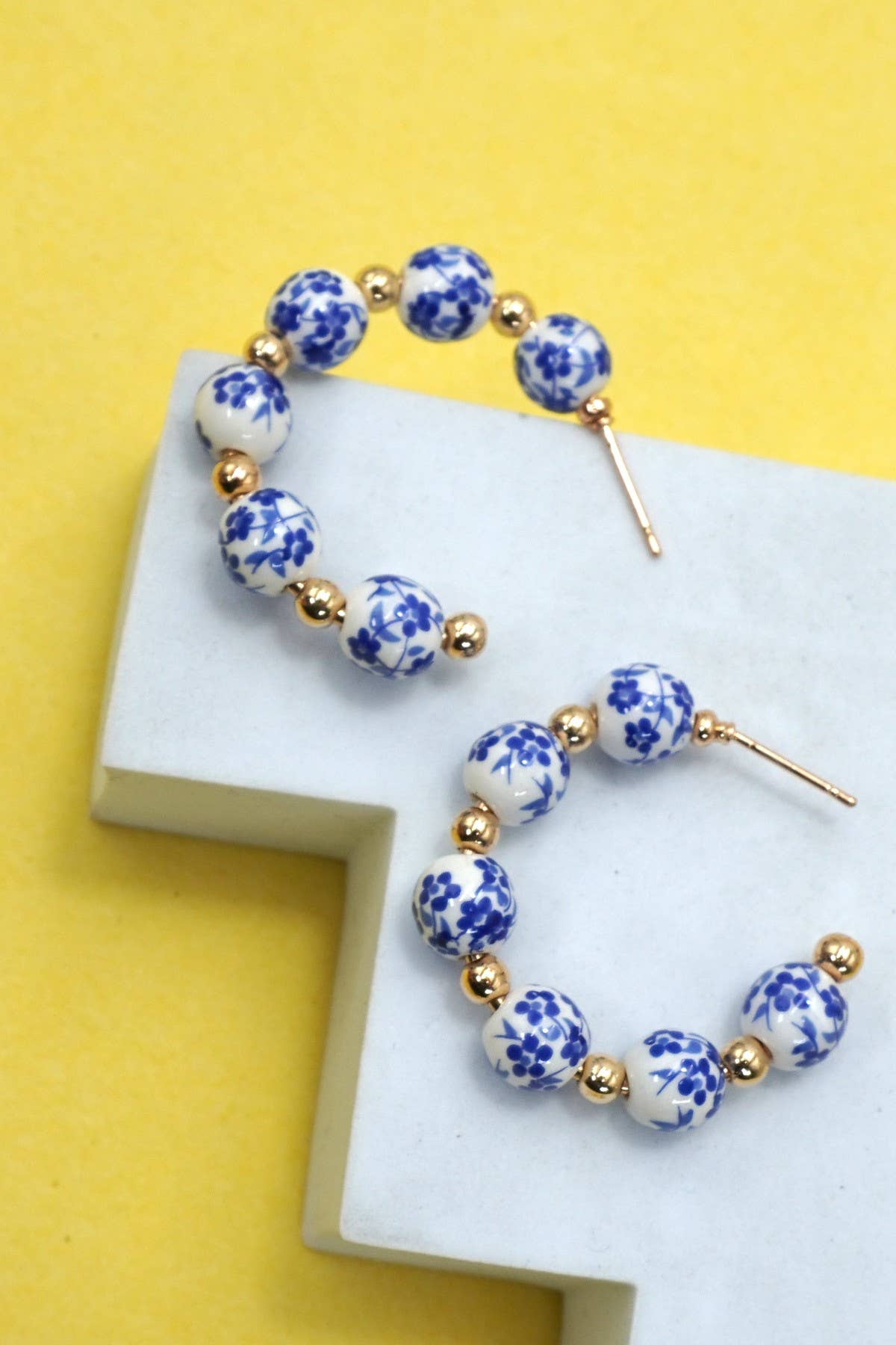 Mary-Anne Hoops