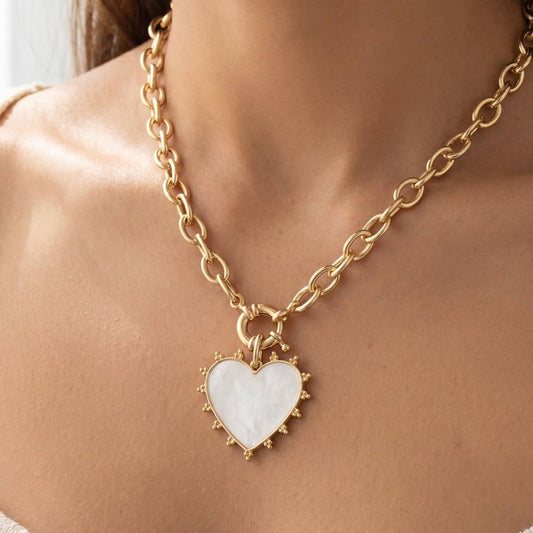 Loving Day Necklace